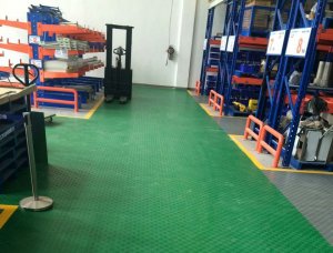 倉(cāng)儲(chǔ)轉(zhuǎn)運(yùn)區(qū)地面如何處理【倉(cāng)庫(kù)、庫(kù)房地板地面材料】